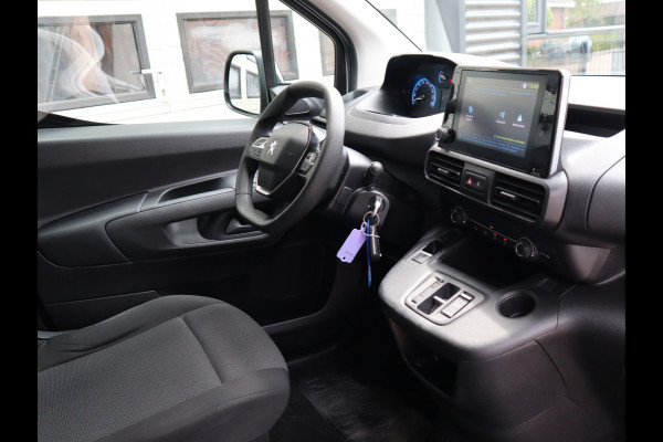 Peugeot e-Partner 50 kWh Lang L2 - Apple Carplay - Snelladen - Camera - 1e Eigenaar