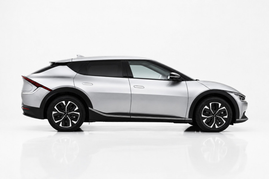 Kia Ev6 Air 58 kWh | SOH 100% | CAMERA | NAP | STOEL - STUURVERWARMING | APPLE CARPLAY | ANDROID AUTO