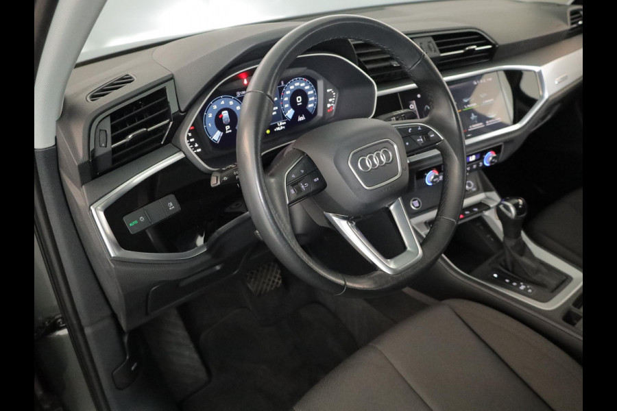 Audi Q3 Sportback 35 TFSI Pro Line 150 pk S-tronic | Navigatie via App | Parkeersensoren (Park assist) | Achteruitrijcamera | Apple Carplay/Android Auto |