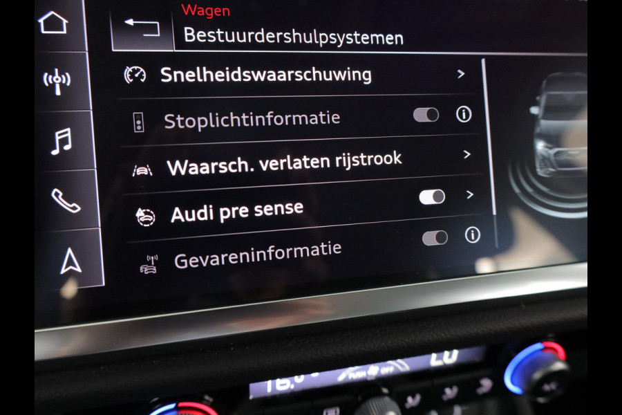 Audi Q3 Sportback 35 TFSI Pro Line 150 pk S-tronic | Navigatie via App | Parkeersensoren (Park assist) | Achteruitrijcamera | Apple Carplay/Android Auto |