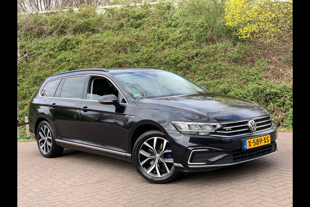 Volkswagen Passat Variant 1.4 TSI PHEV GTE Business €13966 NETTO LUXE UITVOERING TREKHAAK