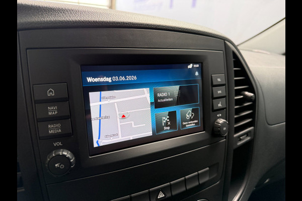 Mercedes-Benz EVITO TOURER PRO L2 - 8-PERS - 90Kwh - Leer - TAXI Klaar - Camera - 360KM actieradius - Garantie