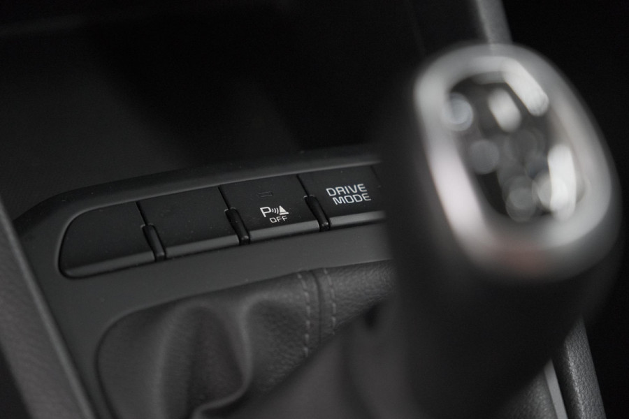 Kia Stonic 1.0 T-GDi MHEV DynamicLine | Camera | Apple Carplay | Parkeersensoren