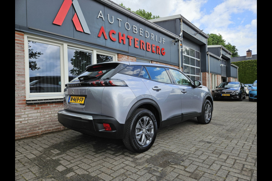 Peugeot e-2008 EV Active Pack 50 kWh SOH 97%! Carplay! NAP! Dealer Onderhouden! Airco/Clima!