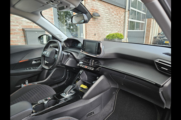 Peugeot e-2008 EV Active Pack 50 kWh SOH 97%! Carplay! NAP! Dealer Onderhouden! Airco/Clima!