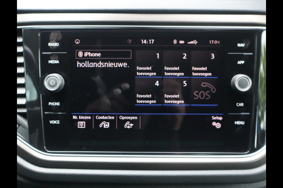 Volkswagen T-Roc 1.5 TSI Style Navi / Clima / Handgesch / Dealer onderhouden BTW AUTO / 1e eigenaar / 150PK!