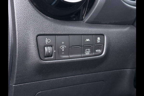 Hyundai Kona 1.6I 142PK Hybride Automaat HEV Camera Adap.Cruise Navi Ecc Krell®-Audio Apple Carplay Android Auto Comfort Lane Assist VESS Led Lmv Isofix Bluetooth DAB FCA 1e Eigenaar Origineel Nederlandse Auto