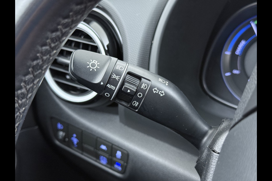 Hyundai Kona 1.6I 142PK Hybride Automaat HEV Camera Adap.Cruise Navi Ecc Krell®-Audio Apple Carplay Android Auto Comfort Lane Assist VESS Led Lmv Isofix Bluetooth DAB FCA 1e Eigenaar Origineel Nederlandse Auto