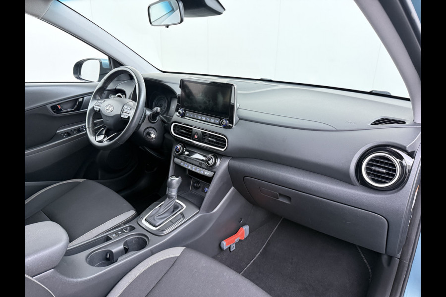 Hyundai Kona 1.6I 142PK Hybride Automaat HEV Camera Adap.Cruise Navi Ecc Krell®-Audio Apple Carplay Android Auto Comfort Lane Assist VESS Led Lmv Isofix Bluetooth DAB FCA 1e Eigenaar Origineel Nederlandse Auto