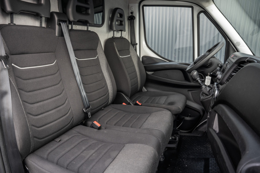 Iveco Daily **35S16 | 156 PK | 3.500KG trekgew. 3-Zits | Climate**