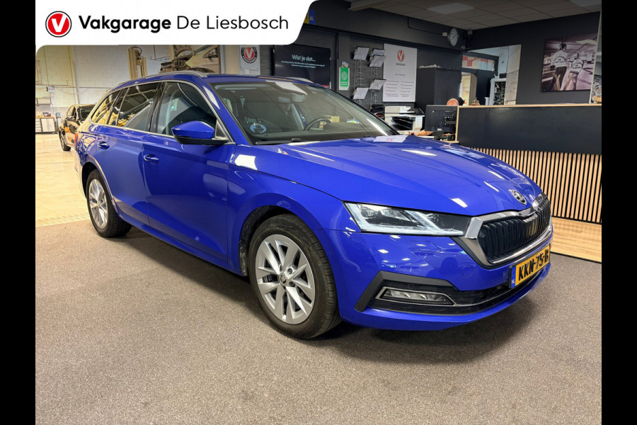 Škoda Octavia Combi 1.4 TSI iV PHEV style Business / panoramadak / stoel + stuur verwarming /