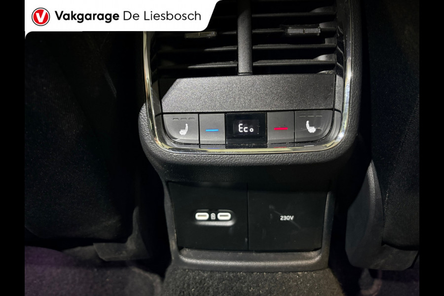 Škoda Octavia Combi 1.4 TSI iV PHEV style Business / panoramadak / stoel + stuur verwarming /