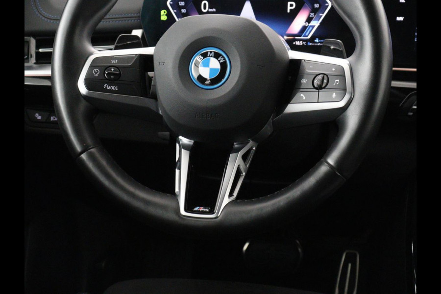 BMW X1 xDrive25e M Sport | SOH 93% | Head-Up | 360 Camera | Stoelverwarming | Trekhaak | Adaptive cruise | Leder/Alcantara | Keyless | Carplay | Side Assist | Adaptief LED | Sportstoelen | PHEV | Plug In