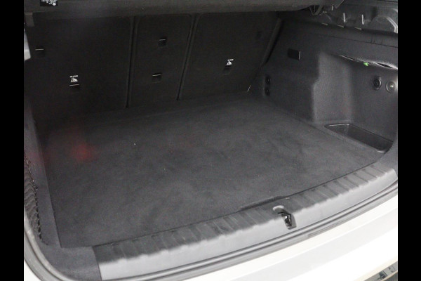 BMW X1 xDrive25e M Sport | SOH 93% | Head-Up | 360 Camera | Stoelverwarming | Trekhaak | Adaptive cruise | Leder/Alcantara | Keyless | Carplay | Side Assist | Adaptief LED | Sportstoelen | PHEV | Plug In