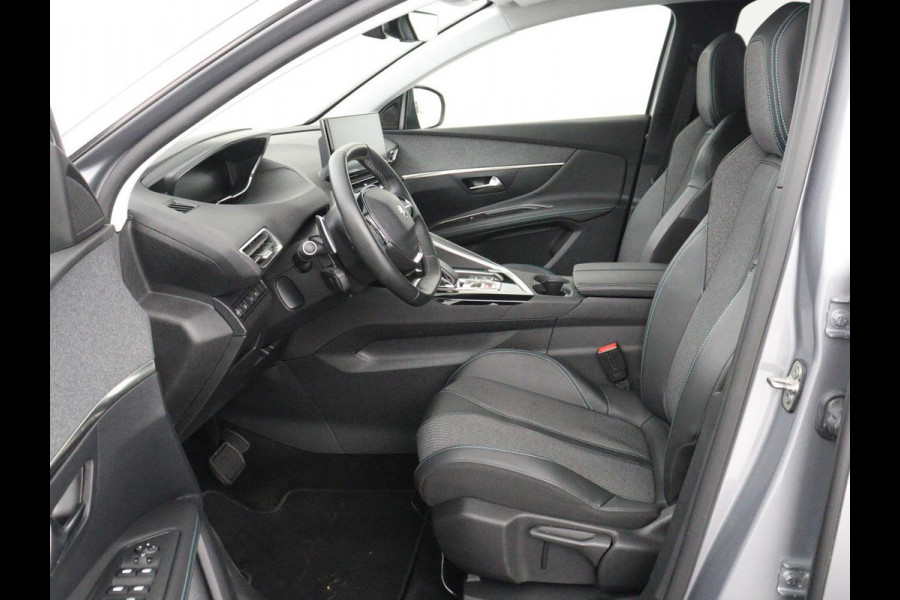 Peugeot 3008 1.6 HYbrid 225 Allure | SOH 97,7% | Half leder | Carplay | Camera | Navigatie | Side Assist | Cruise control | Bluetooth | Climate control | 18'' | Parkeerhulp | PHEV | Plug In