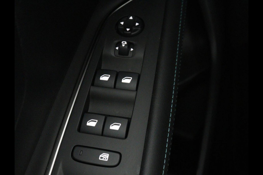 Peugeot 3008 1.6 HYbrid 225 Allure | SOH 97,7% | Half leder | Carplay | Camera | Navigatie | Side Assist | Cruise control | Bluetooth | Climate control | 18'' | Parkeerhulp | PHEV | Plug In