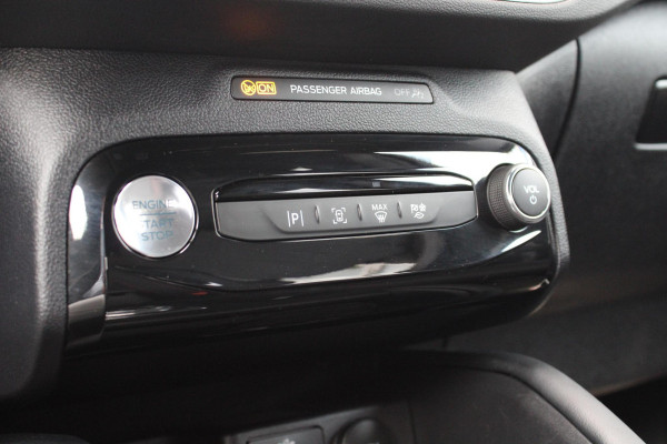Ford Kuga 2.5 PHEV ST-Line | Winter Pack | Wegklapbare trekhaak | NL Auto |