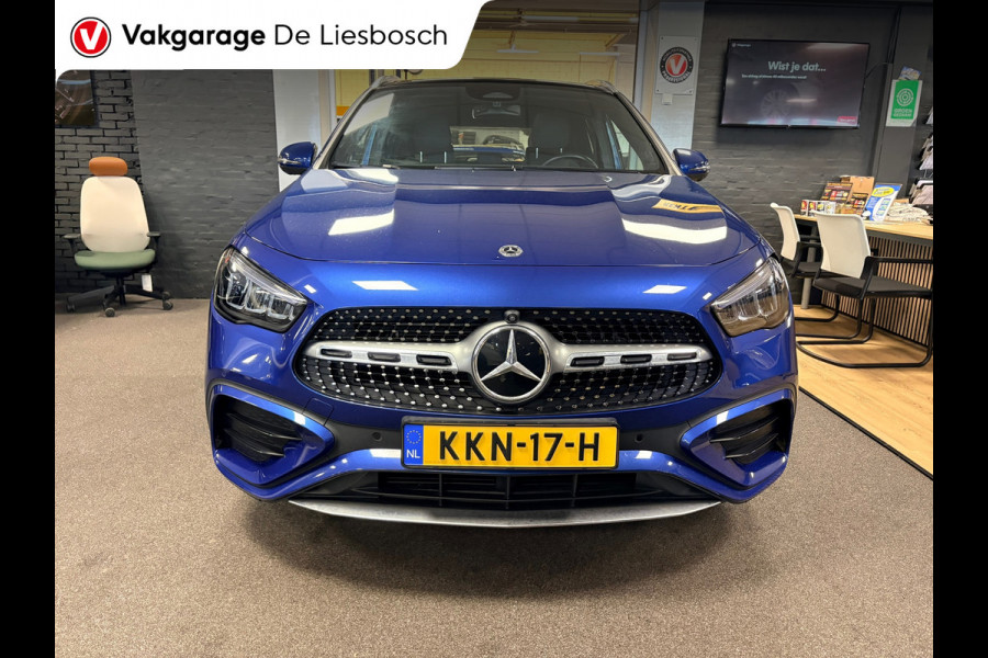 Mercedes-Benz GLA 250 e AMG Line |19 inch | 360camera| panoramadak|sfeer verlichting