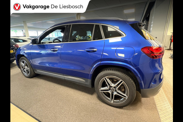 Mercedes-Benz GLA 250 e AMG Line |19 inch | 360camera| panoramadak|sfeer verlichting