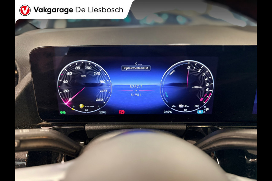 Mercedes-Benz GLA 250 e AMG Line |19 inch | 360camera| panoramadak|sfeer verlichting