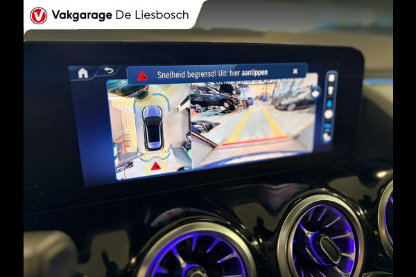Mercedes-Benz GLA 250 e AMG Line |19 inch | 360camera| panoramadak|sfeer verlichting