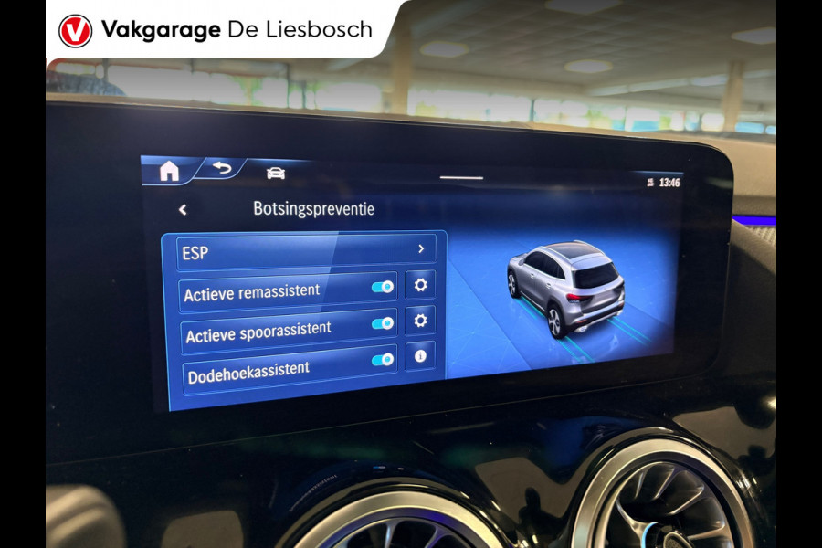 Mercedes-Benz GLA 250 e AMG Line |19 inch | 360camera| panoramadak|sfeer verlichting