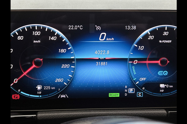 Mercedes-Benz GLA 250 e Business AMG-line 5 spaaks lichtmetalen velgen | MBUX wide screen| Navigatie | elect bed. voorstoelen met memory | Trekhaak | parking support met camera | Inclusief 24 maanden Mercedes-Benz Certified garantie voor Europa.