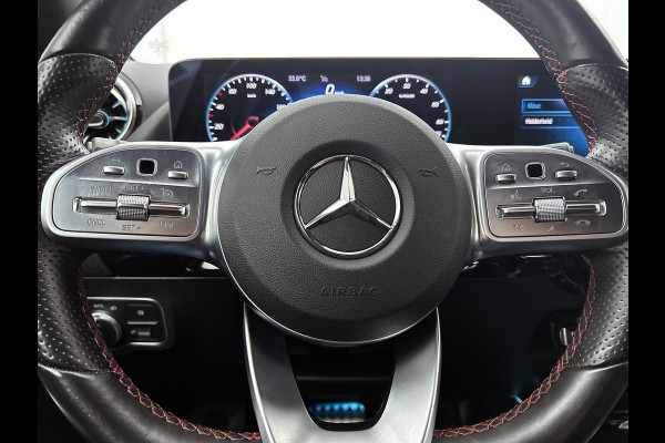 Mercedes-Benz GLA 250 e Business AMG-line 5 spaaks lichtmetalen velgen | MBUX wide screen| Navigatie | elect bed. voorstoelen met memory | Trekhaak | parking support met camera | Inclusief 24 maanden Mercedes-Benz Certified garantie voor Europa.