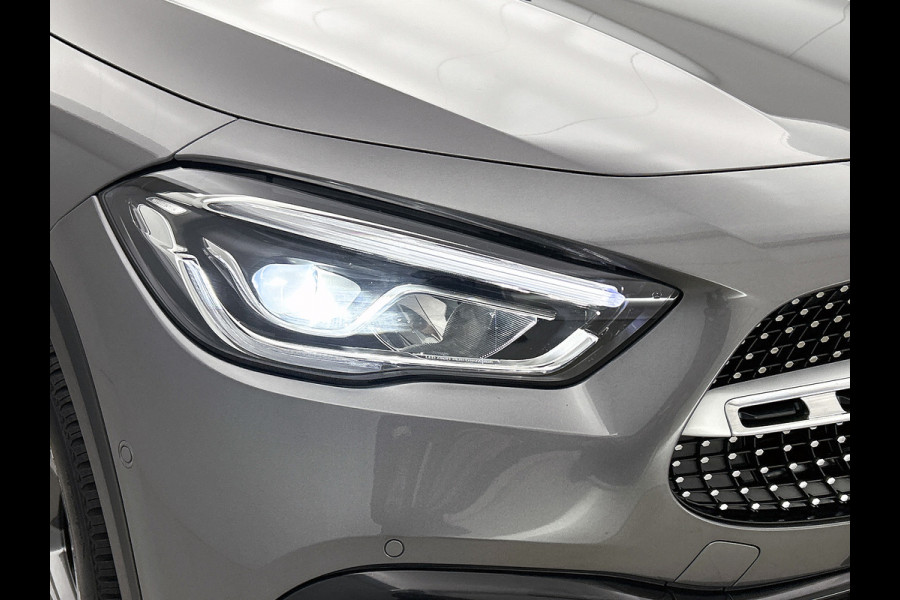 Mercedes-Benz GLA 250 e Business AMG-line 5 spaaks lichtmetalen velgen | MBUX wide screen| Navigatie | elect bed. voorstoelen met memory | Trekhaak | parking support met camera | Inclusief 24 maanden Mercedes-Benz Certified garantie voor Europa.