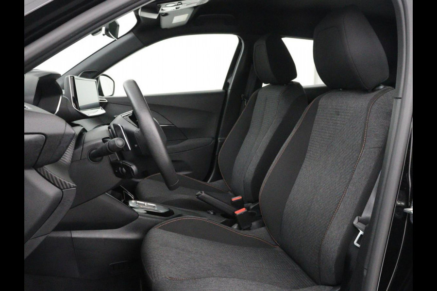 Peugeot 2008 1.2 Hybrid 136 Style | Automaat | Carplay | Climate control | Parkeerhulp | Full LED | Cruise control | Bluetooth