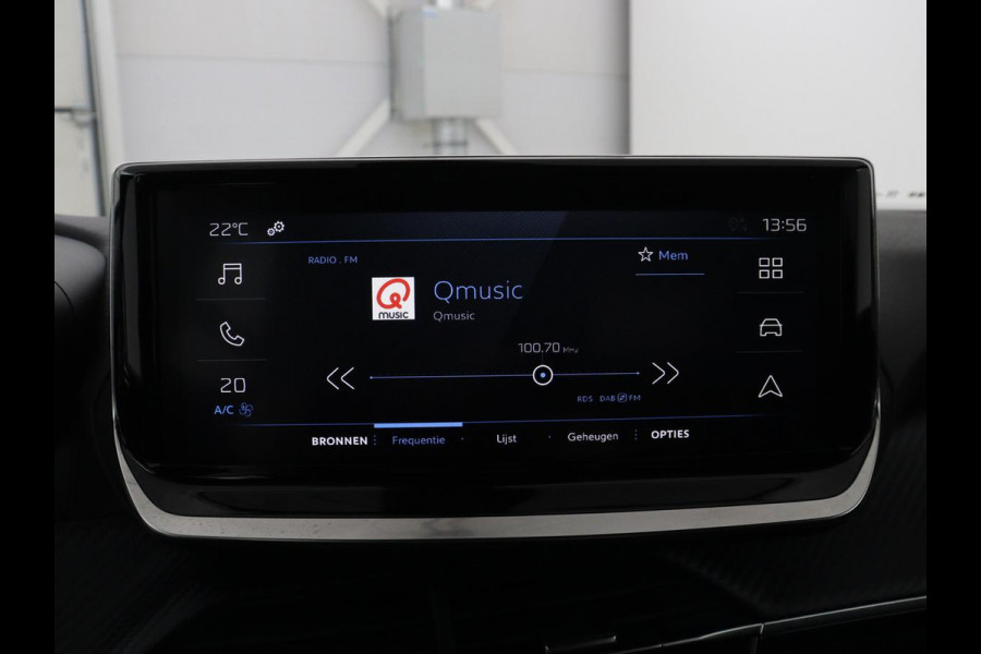 Peugeot 2008 1.2 Hybrid 136 Style | Automaat | Carplay | Climate control | Parkeerhulp | Full LED | Cruise control | Bluetooth