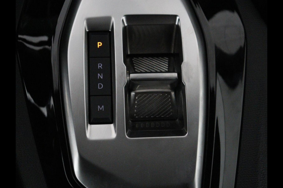 Peugeot 2008 1.2 Hybrid 136 Style | Automaat | Carplay | Climate control | Parkeerhulp | Full LED | Cruise control | Bluetooth