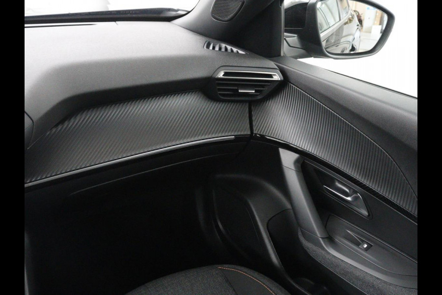 Peugeot 2008 1.2 Hybrid 136 Style | Automaat | Carplay | Climate control | Parkeerhulp | Full LED | Cruise control | Bluetooth