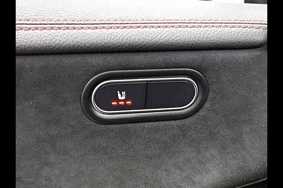 Mercedes-Benz CLA-Klasse Shooting Brake 250 e AMG-line Lichtmetalen velgen | Panoramadak | Wide screen | Navigatie | Parking support met camera | Inclusief 24 maanden MB Certified garantie voor Europa.