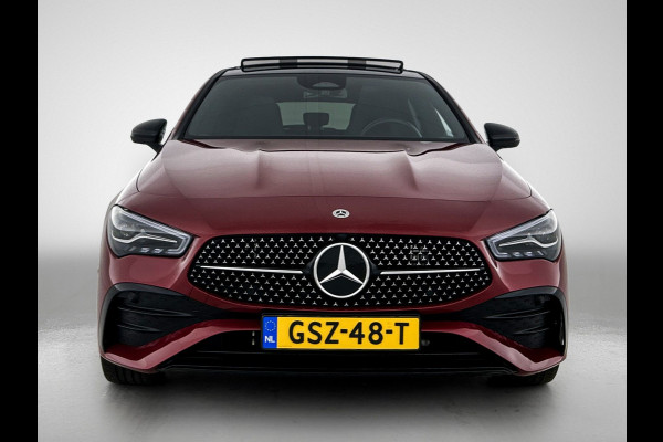 Mercedes-Benz CLA-Klasse Shooting Brake 250 e AMG-line Lichtmetalen velgen | Panoramadak | Wide screen | Navigatie | Parking support met camera | Inclusief 24 maanden MB Certified garantie voor Europa.
