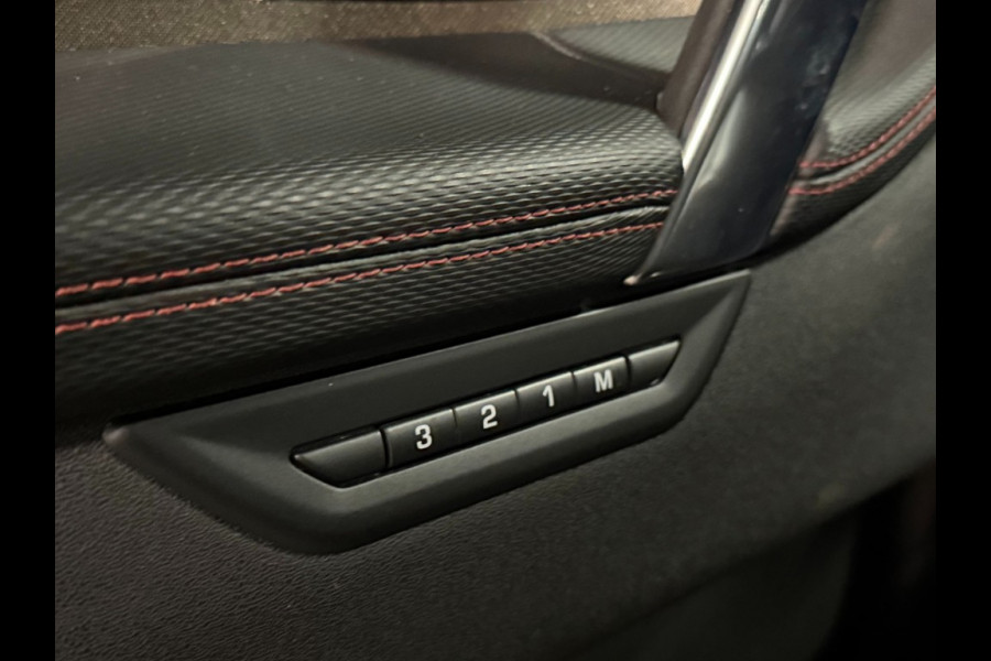 Land Rover Discovery Sport P300e SE R-Dynamic/black-pack/Leer/Eiger Grey/trekhaak
