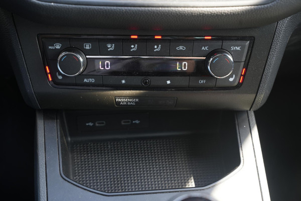 Seat Ibiza 1.0 TSI FR Business Intense Plus FR Virtual Dash Stoelverwarming Clima