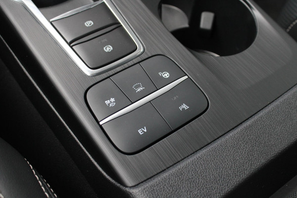 Ford Kuga 2.5 PHEV Vignale | Adaptive cruise control | Winter Pack | Bang&Olufsen | Camera | Head up Display |