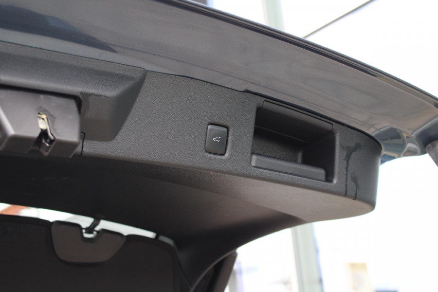 Ford Kuga 2.5 PHEV Vignale | Adaptive cruise control | Winter Pack | Bang&Olufsen | Camera | Head up Display |