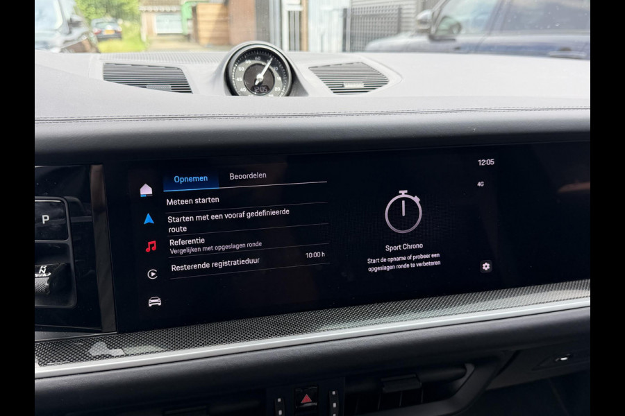 Porsche Cayenne Coupé 4.0 Turbo E-Hybrid Sport Chrono | 360* Camera | Achteras Besturing | Burmester | Bijrijders Display | Head-Up Display | CARBON |