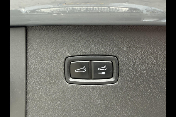 Porsche Cayenne Coupé 4.0 Turbo E-Hybrid Sport Chrono | 360* Camera | Achteras Besturing | Burmester | Bijrijders Display | Head-Up Display | CARBON |