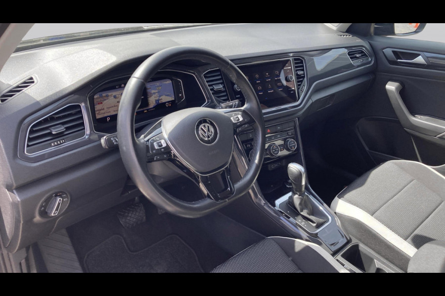 Volkswagen T-Roc 1.5 TSI DSG Sport | Matrix-LED | Digital Cockpit | Navigatie