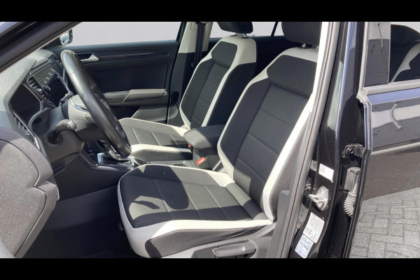 Volkswagen T-Roc 1.5 TSI DSG Sport | Matrix-LED | Digital Cockpit | Navigatie