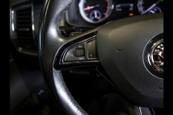 Škoda Kodiaq 1.5 TSI Limited Business Edition 7p. / 150pk / Panorama dak / Achteruitrij camera / Canton / Stoelverwarming /
