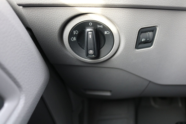 Volkswagen Crafter 2.0 TDI 140pk L3 H3 Automaat Airco Navigatie Koelwagen