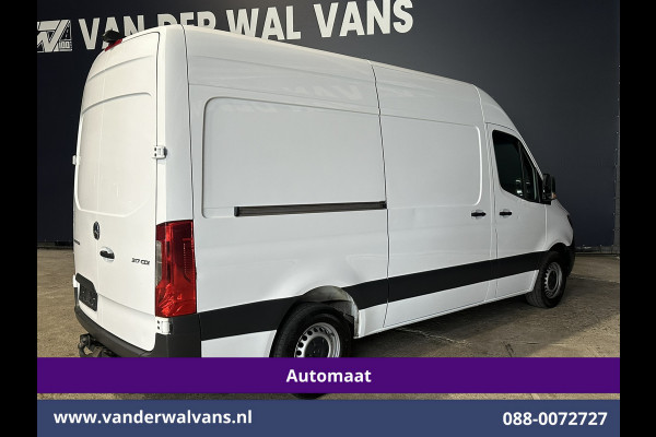 Mercedes-Benz Sprinter 317 CDI 170pk 9G-Tronic Automaat L2H2 Euro6 Airco | Camera | Navigatie | Apple Carplay | Cruisecontrol Android Auto, Stoelverwarming, Trekhaak, Bijrijdersbank