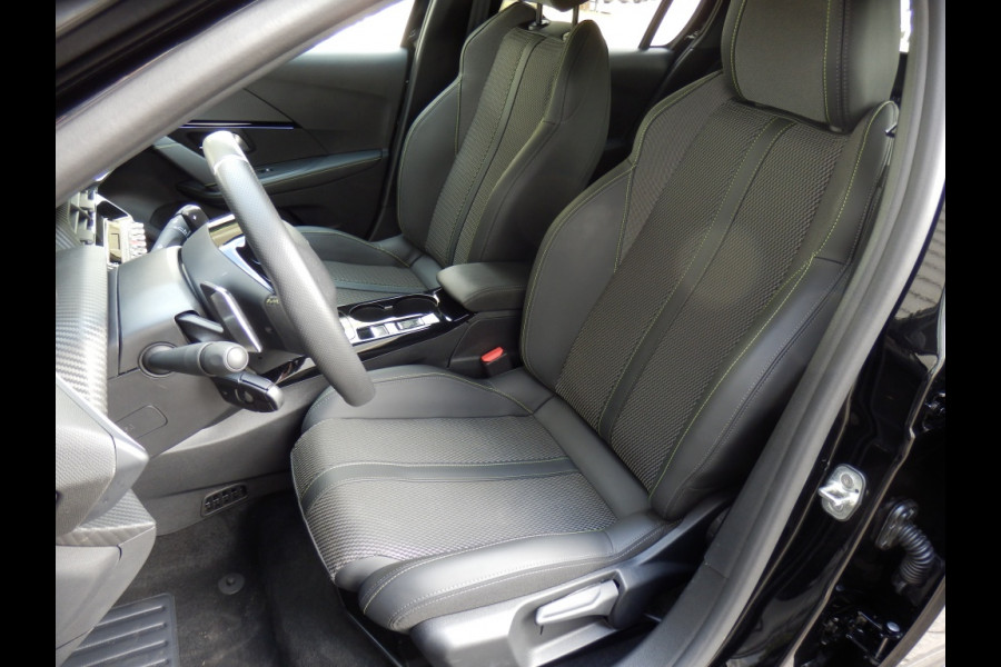 Peugeot 208 Hybride 145PK Automaat | GT-Line | Clima | Apple carpl. Andr. Au
