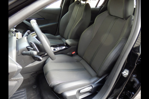 Peugeot 208 Hybride 145PK Automaat | GT-Line | Clima | Apple carpl. Andr. Au