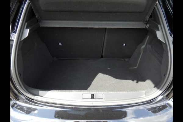 Peugeot 208 Hybride 145PK Automaat | GT-Line | Clima | Apple carpl. Andr. Au