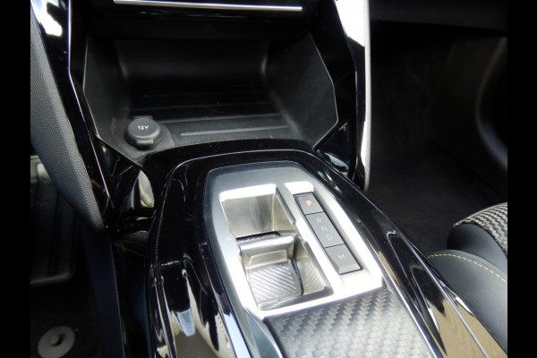 Peugeot 208 Hybride 145PK Automaat | GT-Line | Clima | Apple carpl. Andr. Au